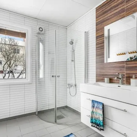 Sentral With Parking * Trondheim